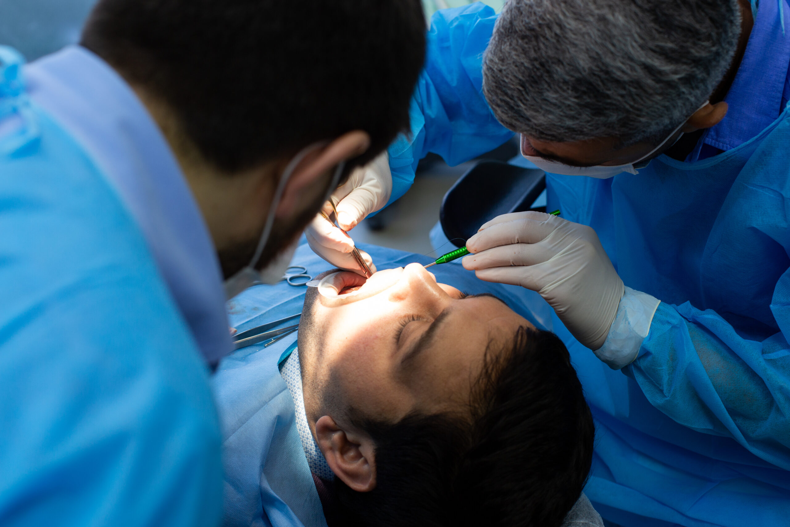 Emergency Tooth Extraction When Is Removing a Tooth the Best Option
